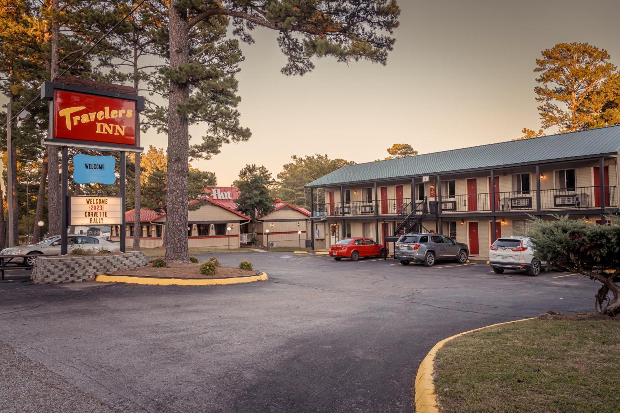 Traveler'S Inn Eureka Springs Buitenkant foto