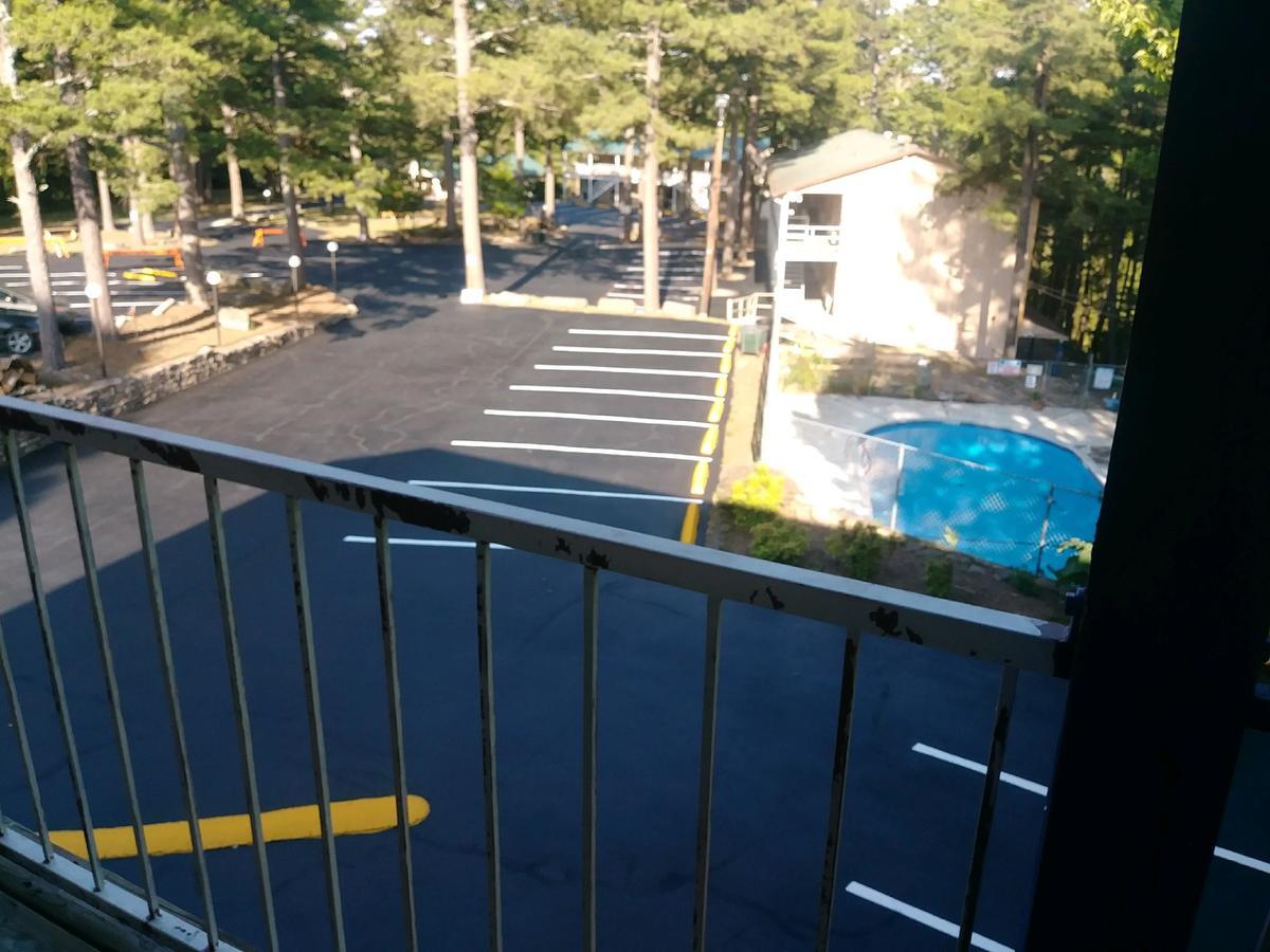 Traveler'S Inn Eureka Springs Buitenkant foto